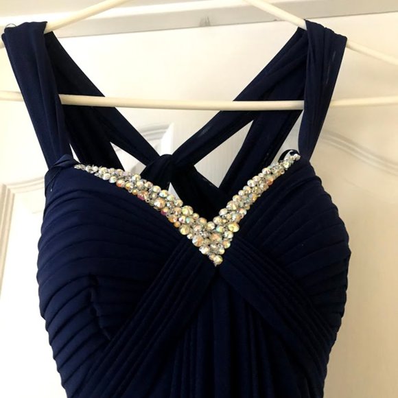 La Femme Prom Dress 19704 - Picture 2 of 5